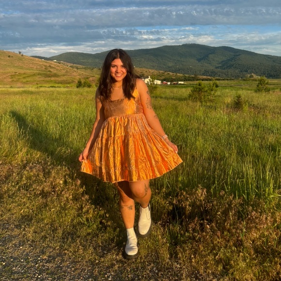 Meet your Posher, Bianca - Picture 3 of 3